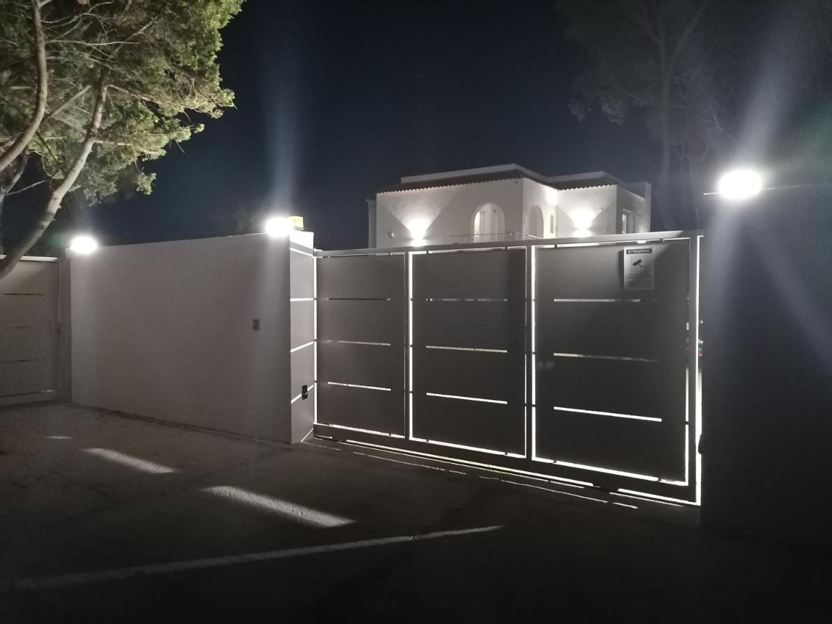 פנוסה Villa Per Vacanze Isola מראה חיצוני תמונה